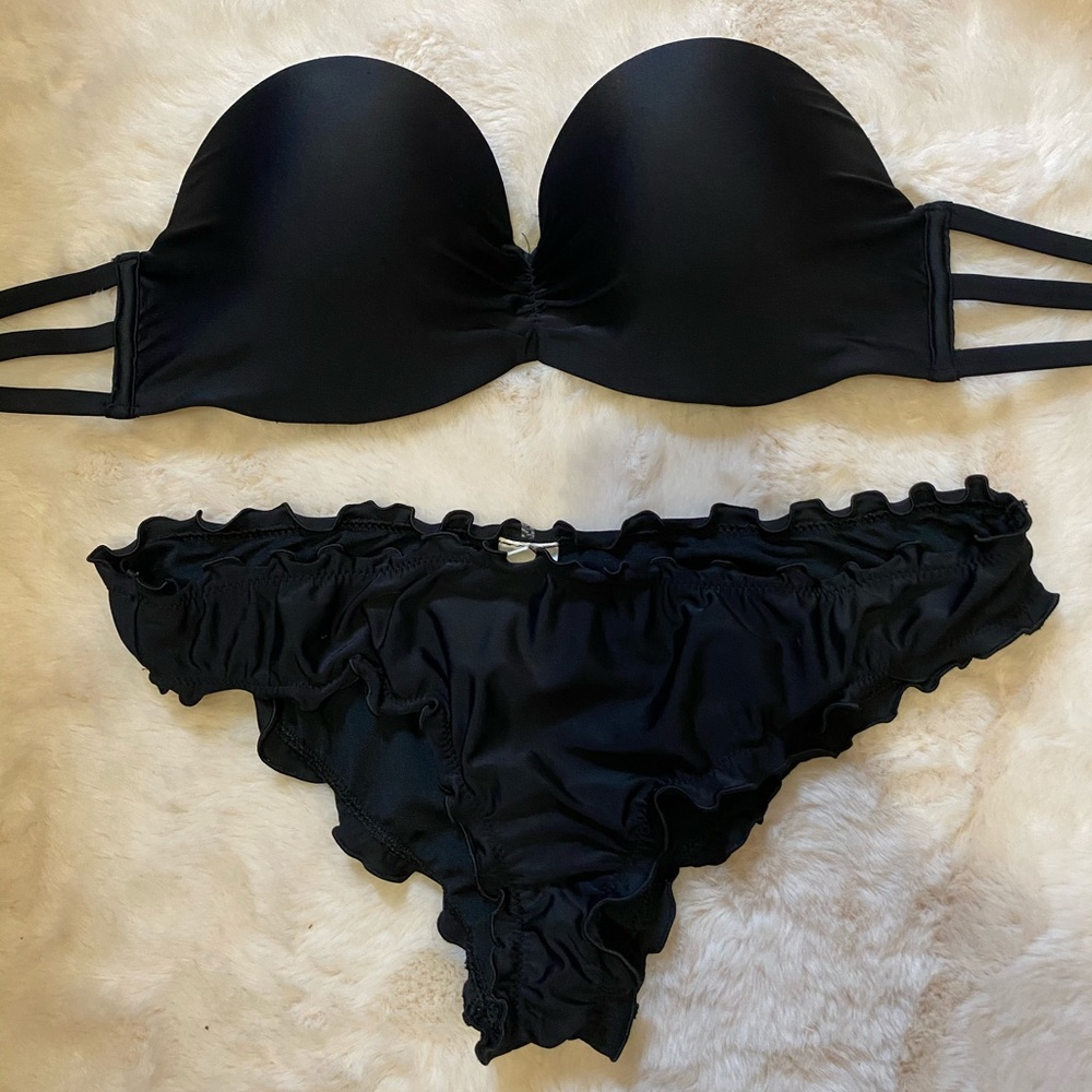 Hollister swimsuit set